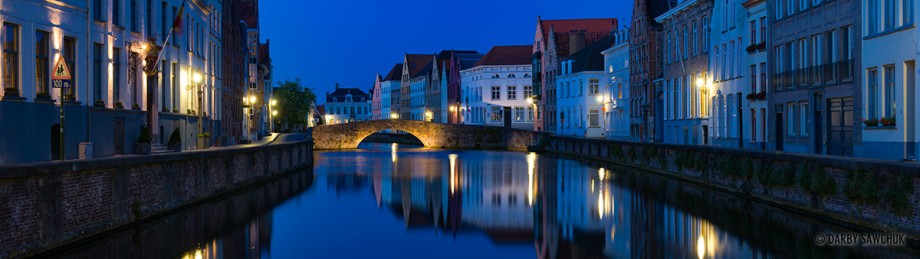 Panoramic view of the Spiegelrei canal at night in Bruges, Belgium. (Click for a larger image.)