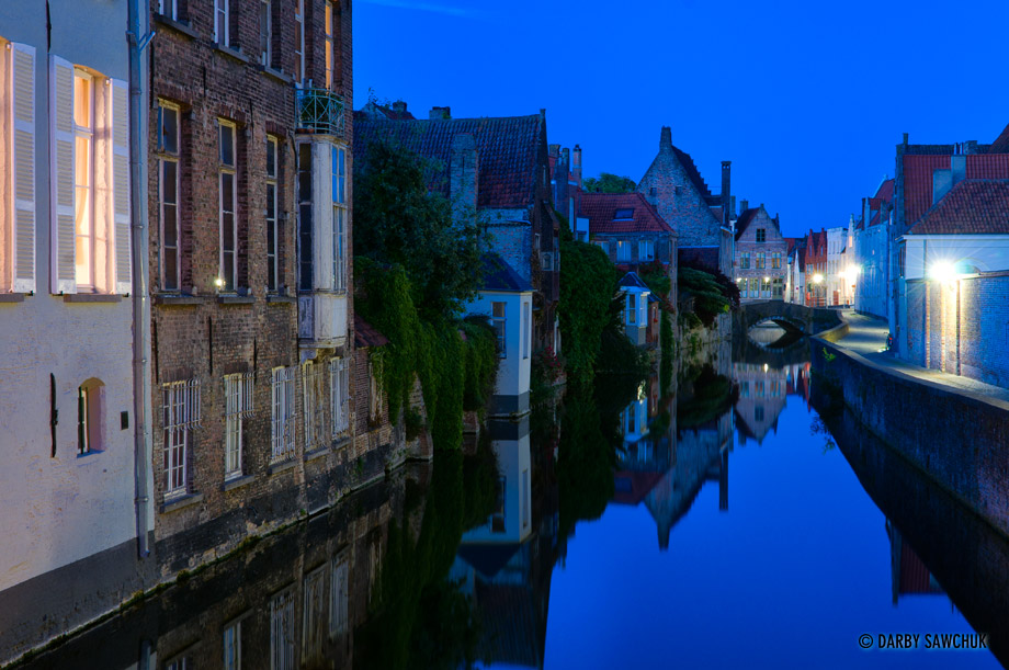 The Gouden-Handrei canal in Bruges, Belgium at night.