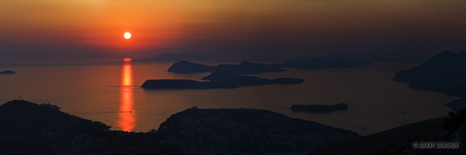  A panorama of the sunset over the islands in the Adriatic sea near Dubrovnik.